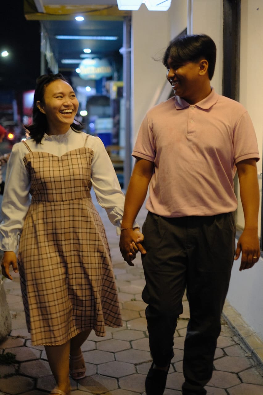 Menjalin Hubungan